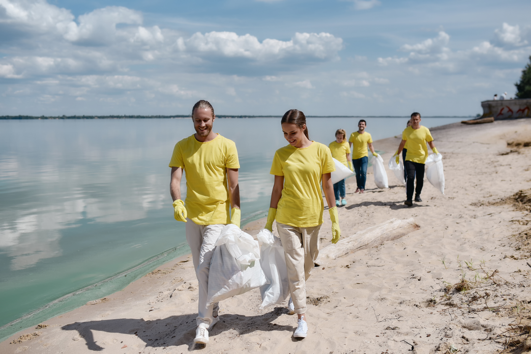 Ergebnis schon 7 Beutel Müll aus dem Meer geholt für unsere Brandneue Aktion! Mach mit – Helfe in der ganzen Welt die Strände, Meere und Flüsse von Müll zu säubern.